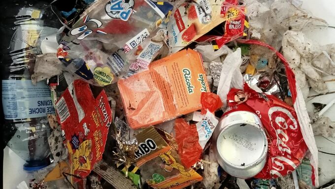 environ 1 kg d'emballages recyclables ramassés vendredi 9 janvier 2026